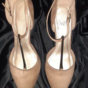 Womens Nude Color Heels